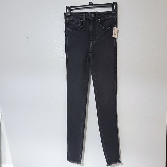 WE THE FREE Raw Hem High Rise Jeggings Black Skinny Jeans Free People Sz 24 New - Picture 2 of 16